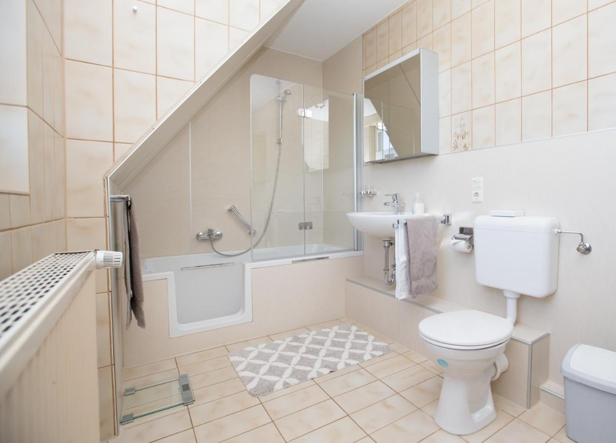 Casa Felicitas - Ferienwohnung & Studio Moehnesee Ngoại thất bức ảnh